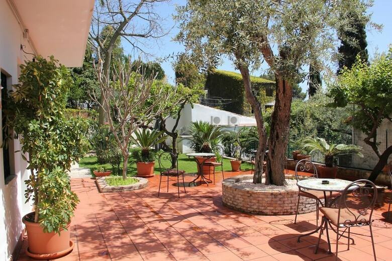 Posada Taormina Garden Hotel
