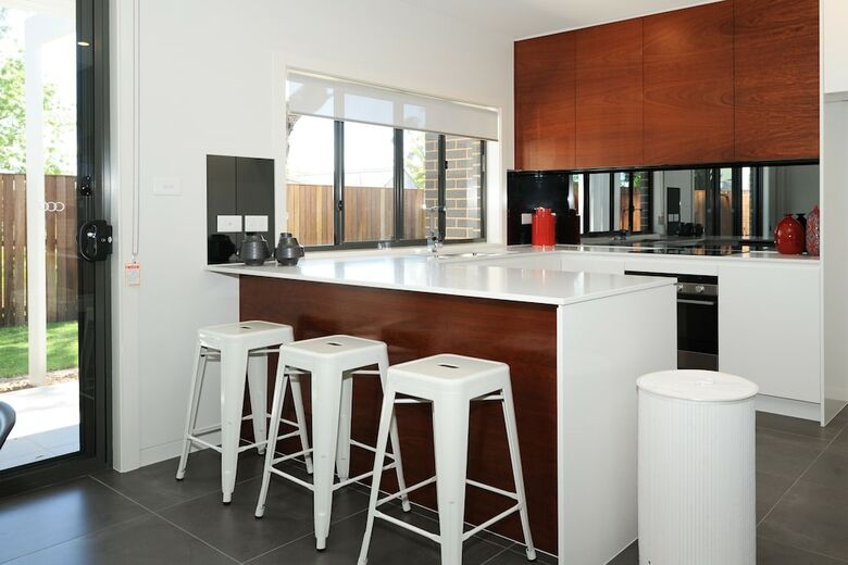 Lewis Street Apartments By Kirsten Serviced Accommodation