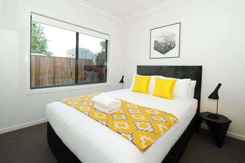 Lewis Street Apartments By Kirsten Serviced Accommodation