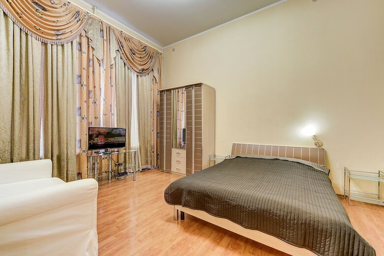 Nevsky Apartment