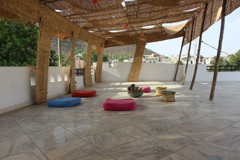 Hostal Backpacker Panda Lake Fateh Sagar Udaipur