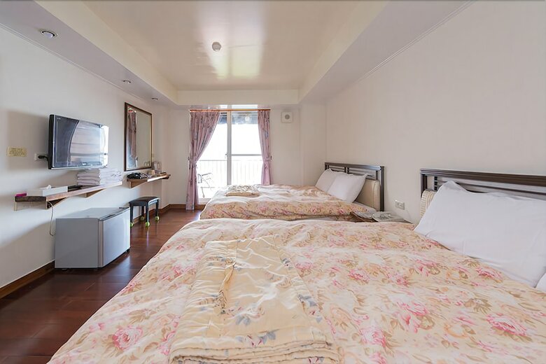 Hotel Chingjing Lake View Seasons