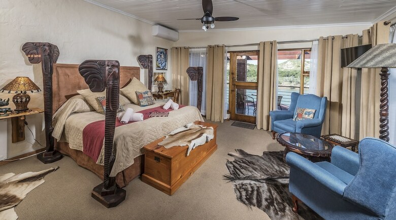 Bed & Breakfast Dungbeetle River Lodge