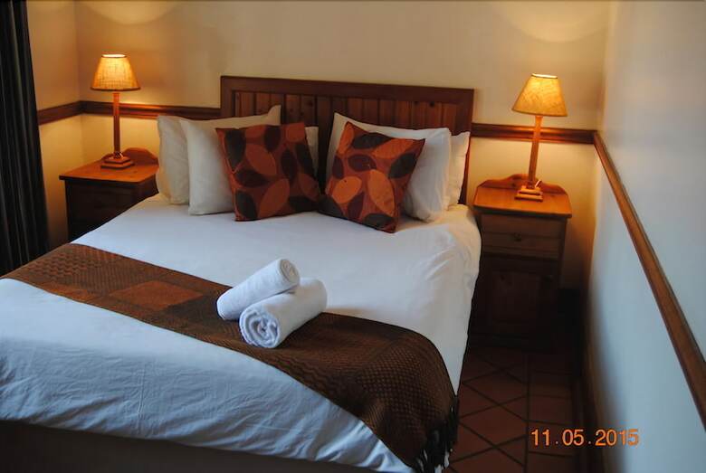 Hotel Oakwood Lodge