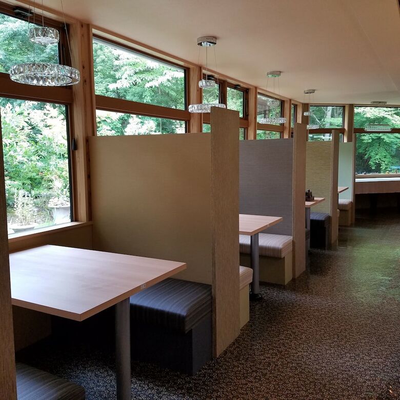 Yufuin Besso Shikisai Hotel