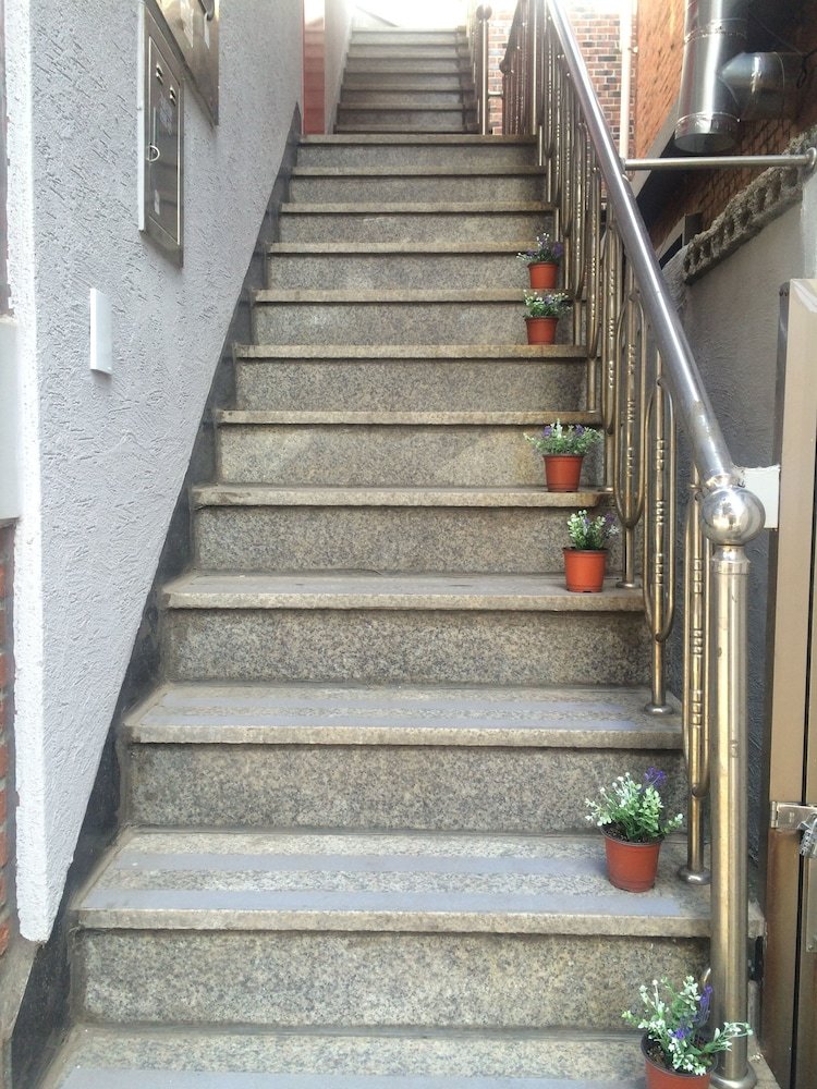 Hotel Seochon B&B Suran