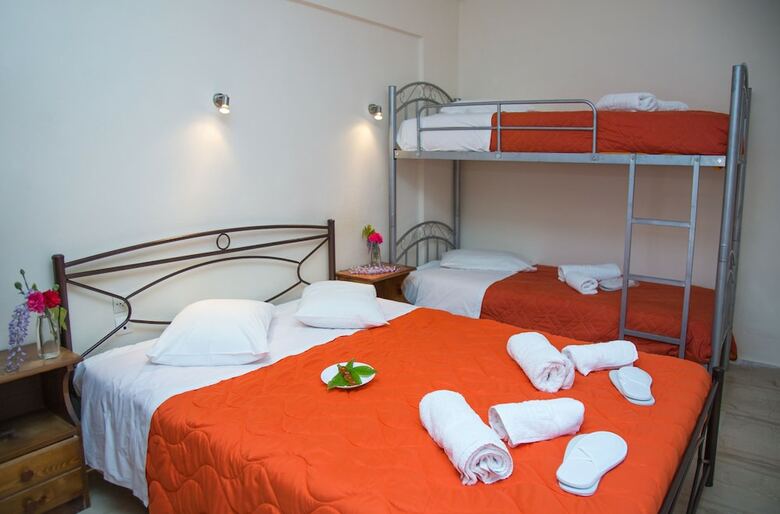 Aparthotel Aristides Studios