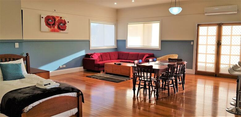 Hotel Coppers Hill Private Accommodation
