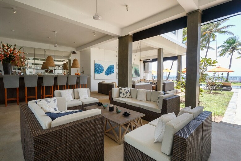 Hotel Kk Beach