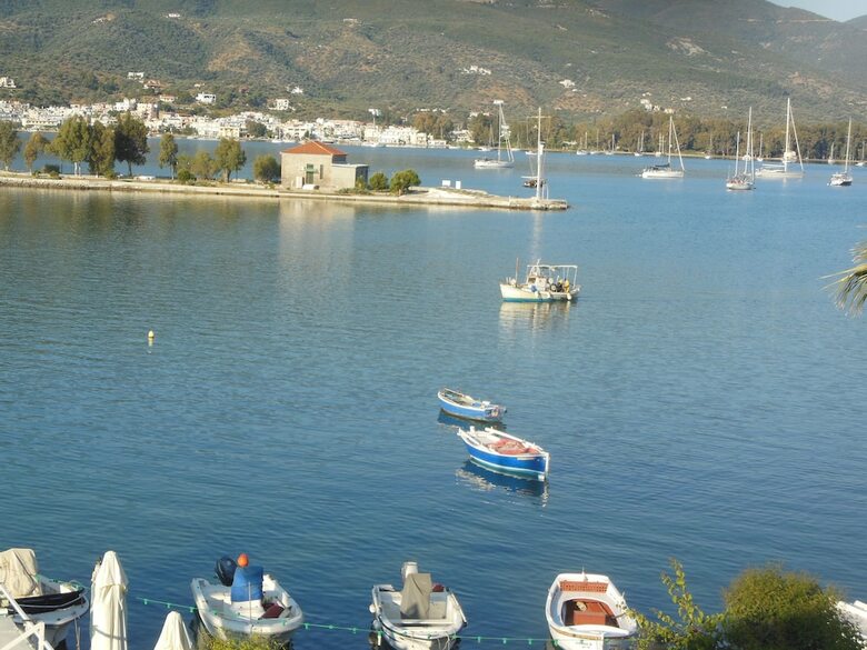 Theano Hotel