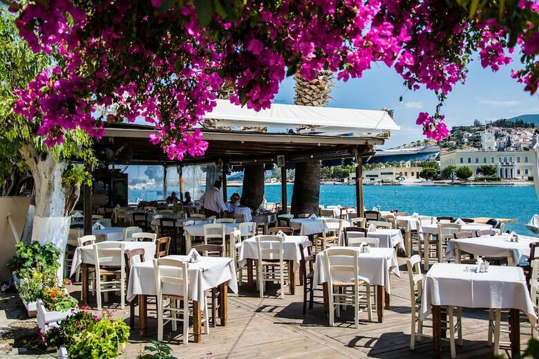Theano Hotel
