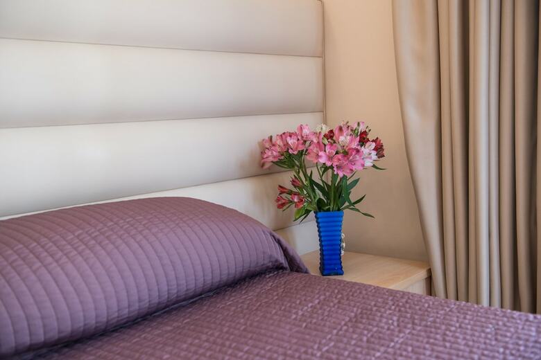 Theano Hotel