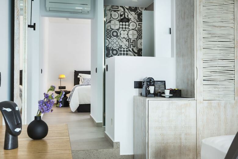 Lyo Boutique Hotel