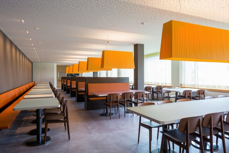 Hostal Youth Hostel St. Moritz