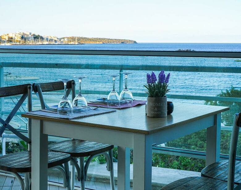 Hotel Almiros Apartments
