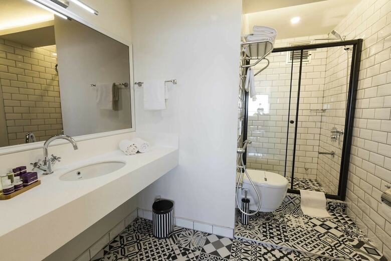 Andalouse Elegante Suite Hotel