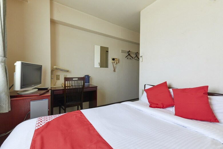 Oyo Shimizu Plaza Hotel