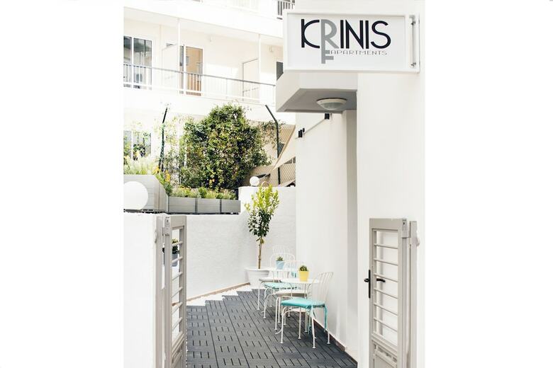Aparthotel Krinis Apartments