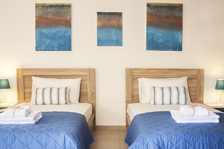 Aparthotel Krinis Apartments