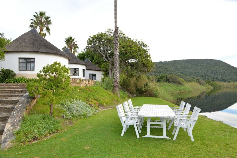 Fairy Knowe Hotel