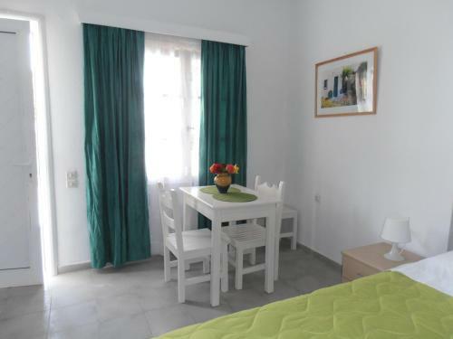 Mariliza Beach Hotel