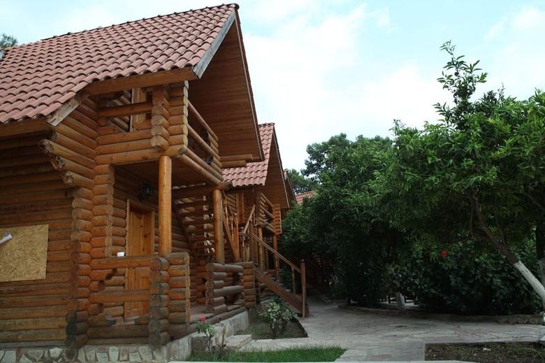 Woodline Hotel