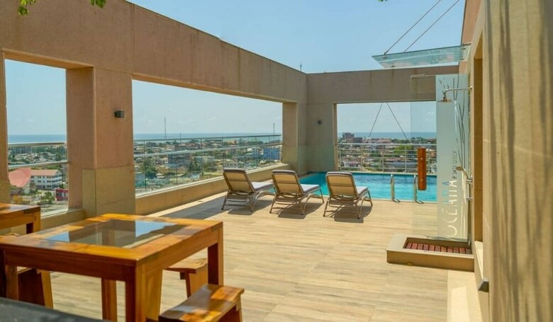 Urbano Hotel By Roots