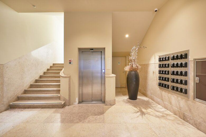 Lisbon Five Stars Apartments 8 Building