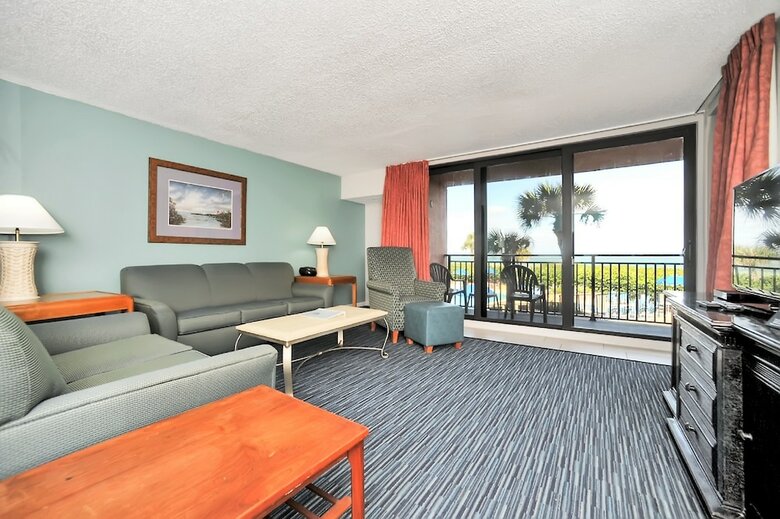 Oceanique Resort By Capital Vacations