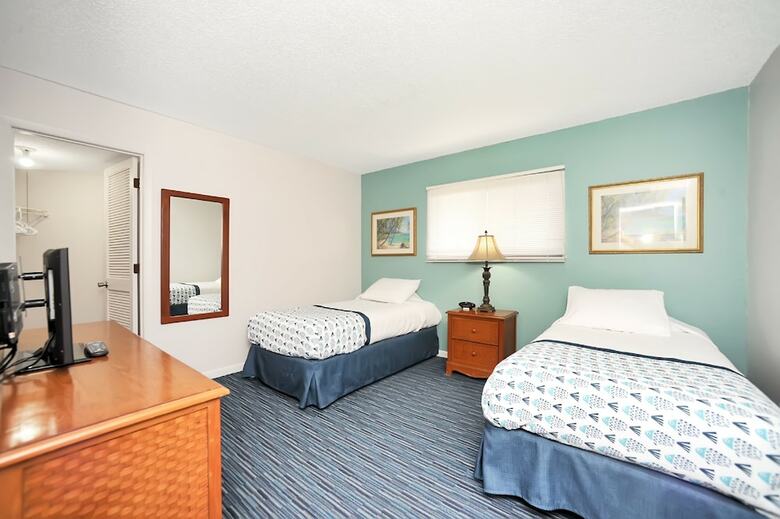 Oceanique Resort By Capital Vacations