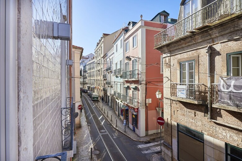 Lisbon Five Stars Apartments Combro 7