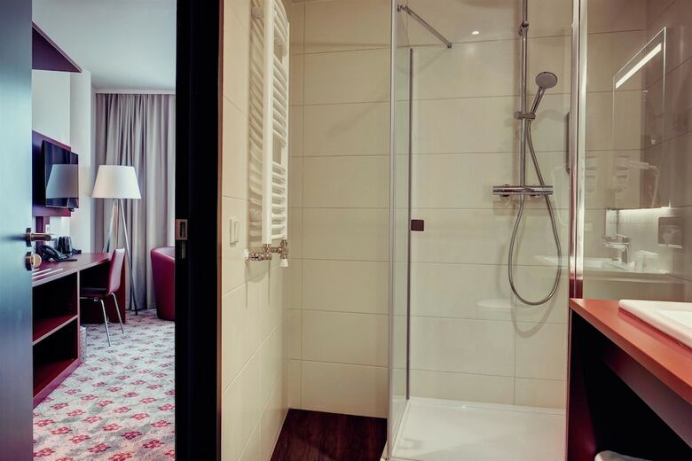 Hotel Best Western Plus Amedia Amsterdam Airport