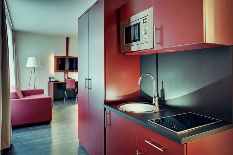 Hotel Best Western Plus Amedia Amsterdam Airport