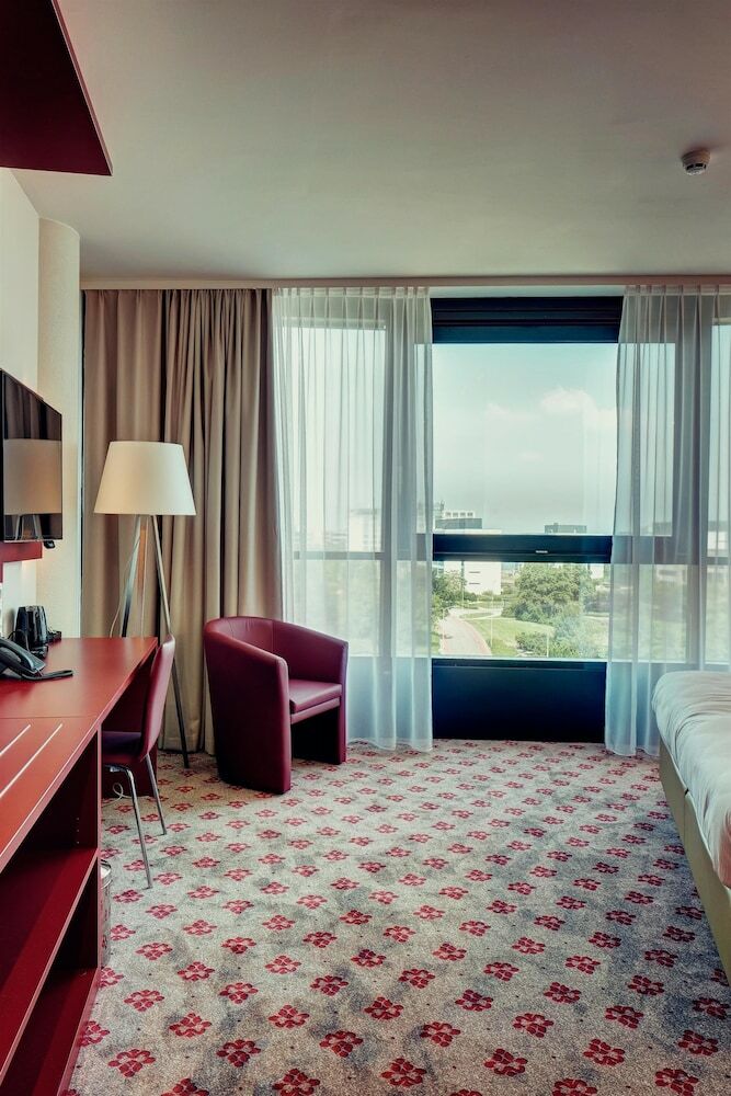 Hotel Best Western Plus Amedia Amsterdam Airport