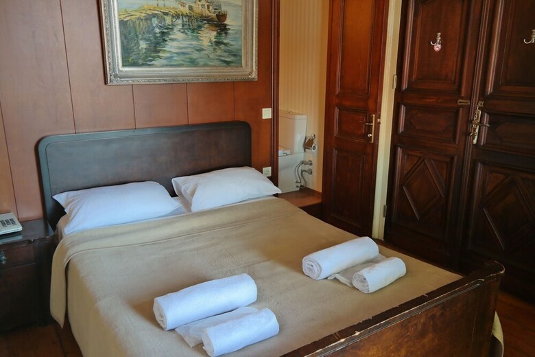 Anastasia Meziki Hotel