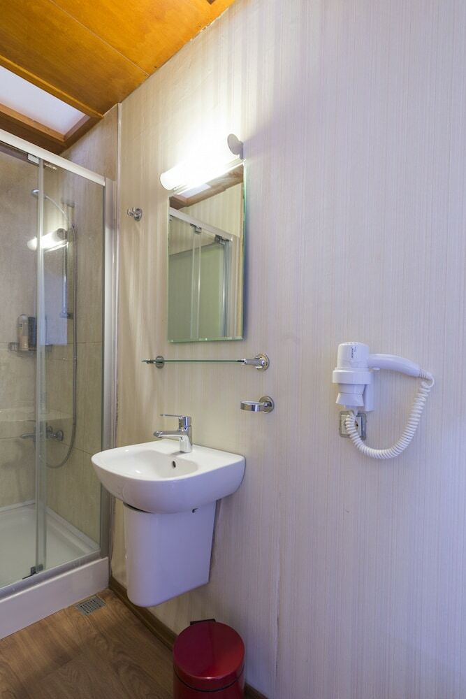 Anastasia Meziki Hotel