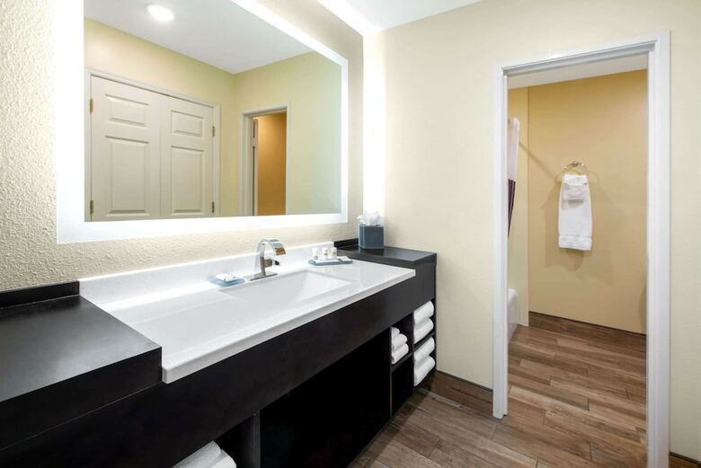 Hotel La Quinta Inn By Wyndham Clearwater Central