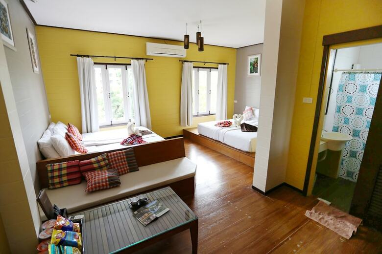 Hotel Thanicha Resort Amphawa