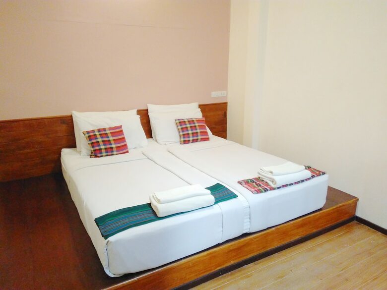 Hotel Thanicha Resort Amphawa