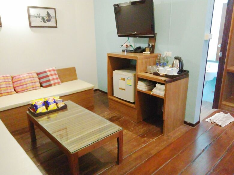 Hotel Thanicha Resort Amphawa