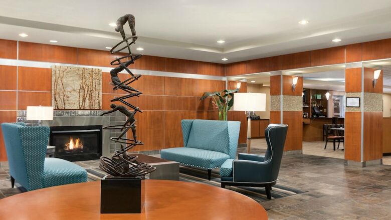 Holiday Inn Hotel & Suites Williamsburg-historic Gateway