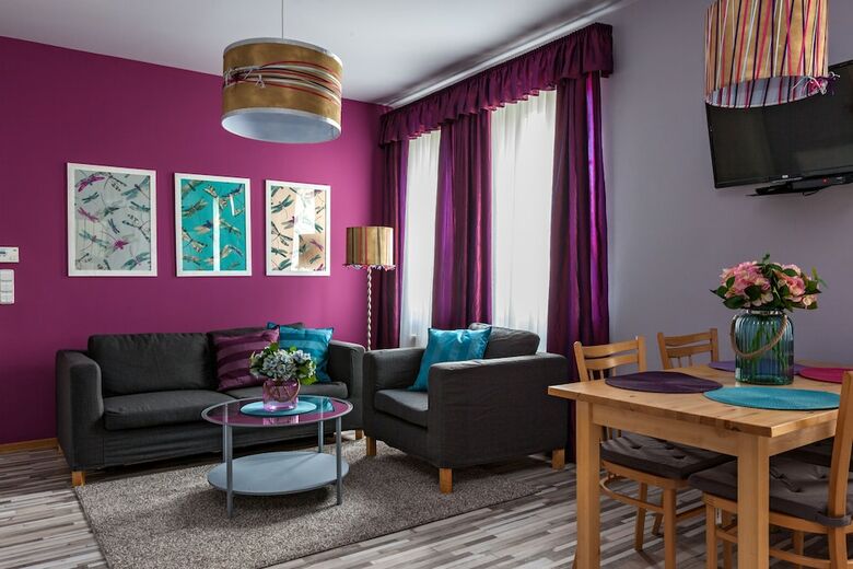 Lovely Prague Apartments