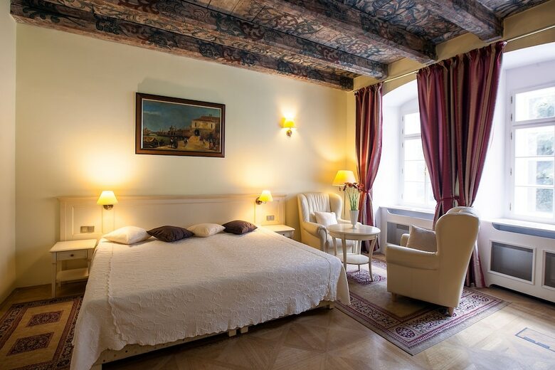 Hotel Tyn Yard Residence
