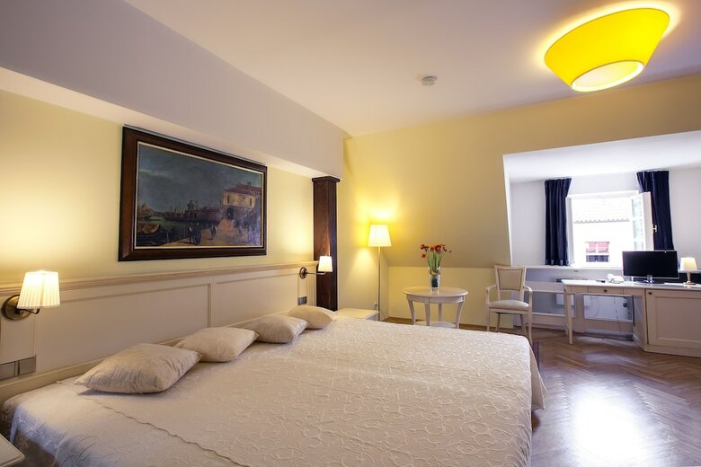 Hotel Tyn Yard Residence