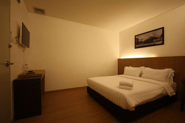 Place2stay Business Hotel - Waterfront