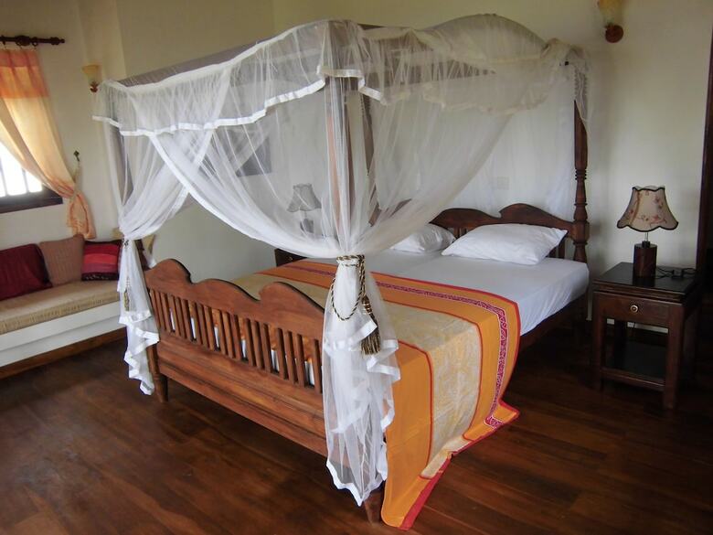 Hotel Lanka Beach Bungalows