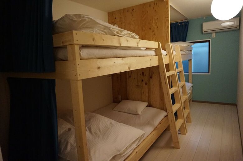Hostal Uni Hostel