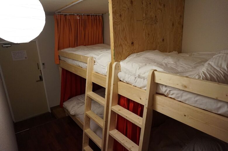 Hostal Uni Hostel