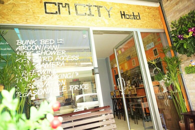 Hostal Cm City Hostel