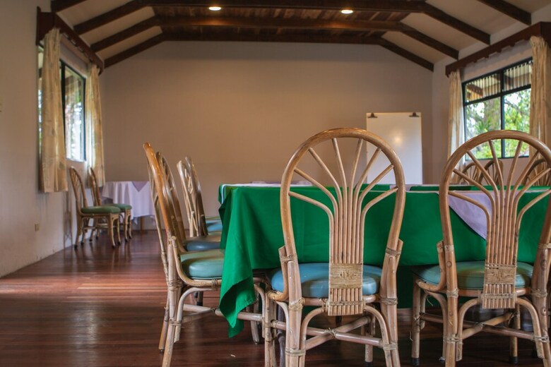 Hotel Villa Zurqu�